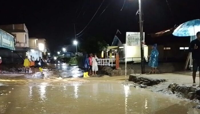 Banjir dan Longsor Terjang Dua Rumah Terendam dan Akses Lubuksao–Kotopanjang Lumpuh