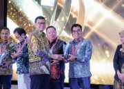 Nurhayati Subakat Raih Penghargaan BPOM Award 2026
