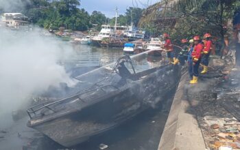 Tiga Speedboat di Kawasan Batang Arau Padang Hangus Terbakar