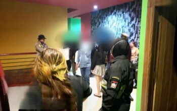 17 Orang Diamankan Satpol PP saat Patroli Dini Hari di Kafe dan Karaoke