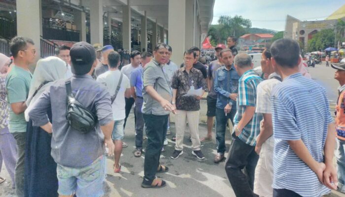 Pedagang Pasar Raya Fase VII Curhat Soal Relokasi ke Komnas HAM Sumbar