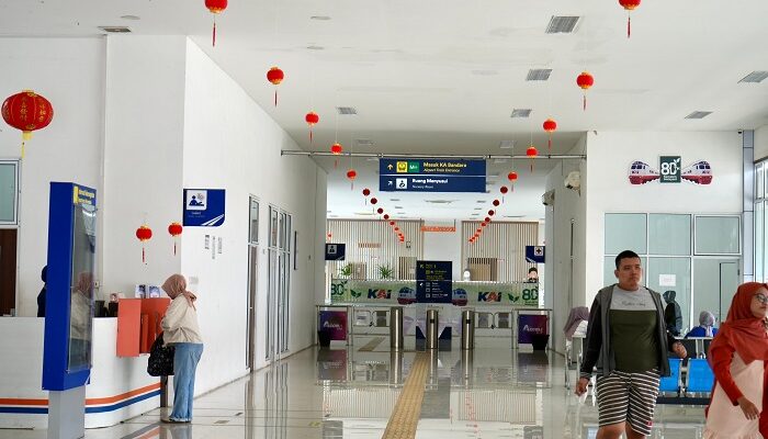 112 Perjalanan KA Lokal Disiapkan Selama Libur Imlek 2577 Kongzili