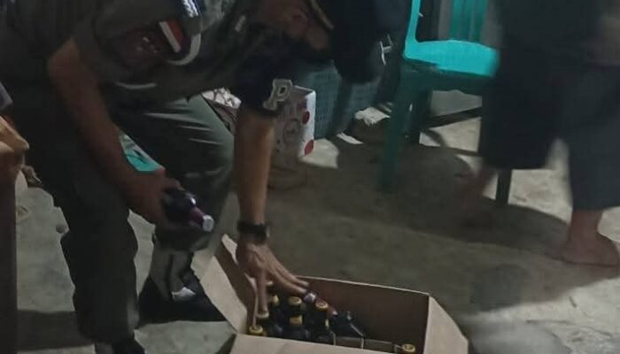 Puluhan Minuman Berakohol Diamankan Tim Gabungan saat Razia Pekat Jelang Ramadhan 1447 H