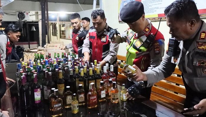 Ratusan Miras Disita Aparat Kepolisian, Jaga Stabilitas Kamtibmas
