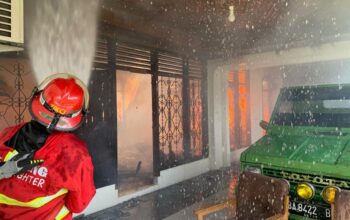 Rumah PNS Terbakar, Kerugian Capai Rp 500 Juta
