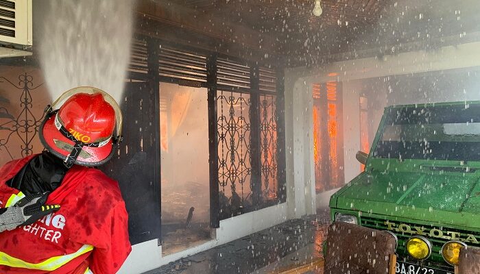 Rumah PNS Terbakar, Kerugian Capai Rp 500 Juta