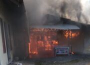 Empat Bangunan di Andalas Padang Hangus Terbakar, Kerugian Capai Rp1 Miliar