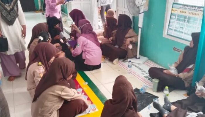 89 Siswa SMAN 1 Sungai Rumbai Mengalami Keracunan, Diduga Akibat MBG