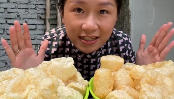 Jangan Sampai Salah, Ini Perbedaan Kerupuk Kulit Sapi dengan Babi