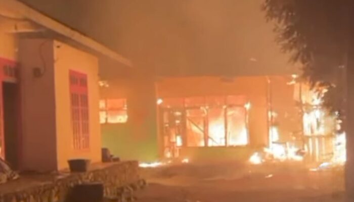 Satu Unit Rumah Hangus Terbakar di Batu Basa Tanah Datar