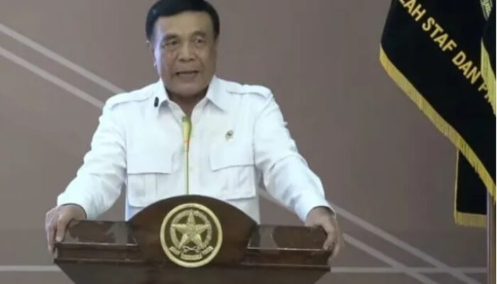 Sembarangan Beri Gelar Datuak, Menko Polkam Sindir Ketua Adat